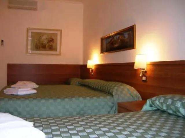 Emanuela Guest House - Roma